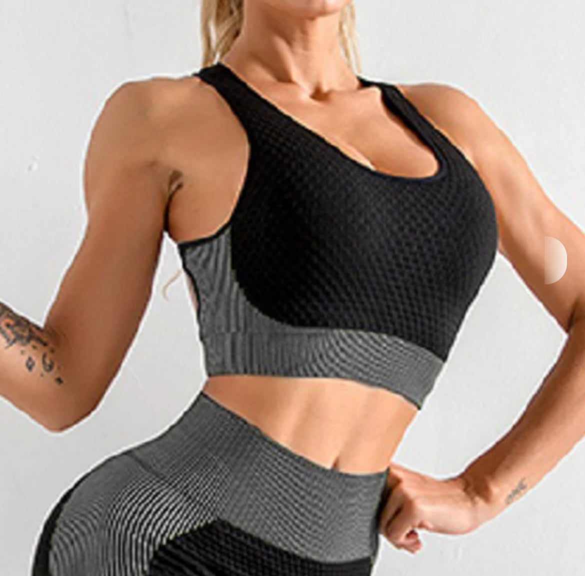 Seamless Stretch Sports Bra